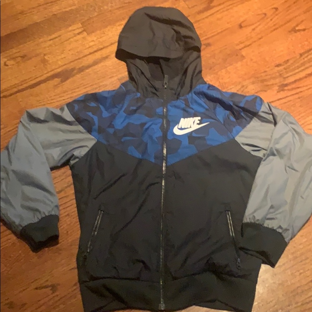 Nike windbreaker